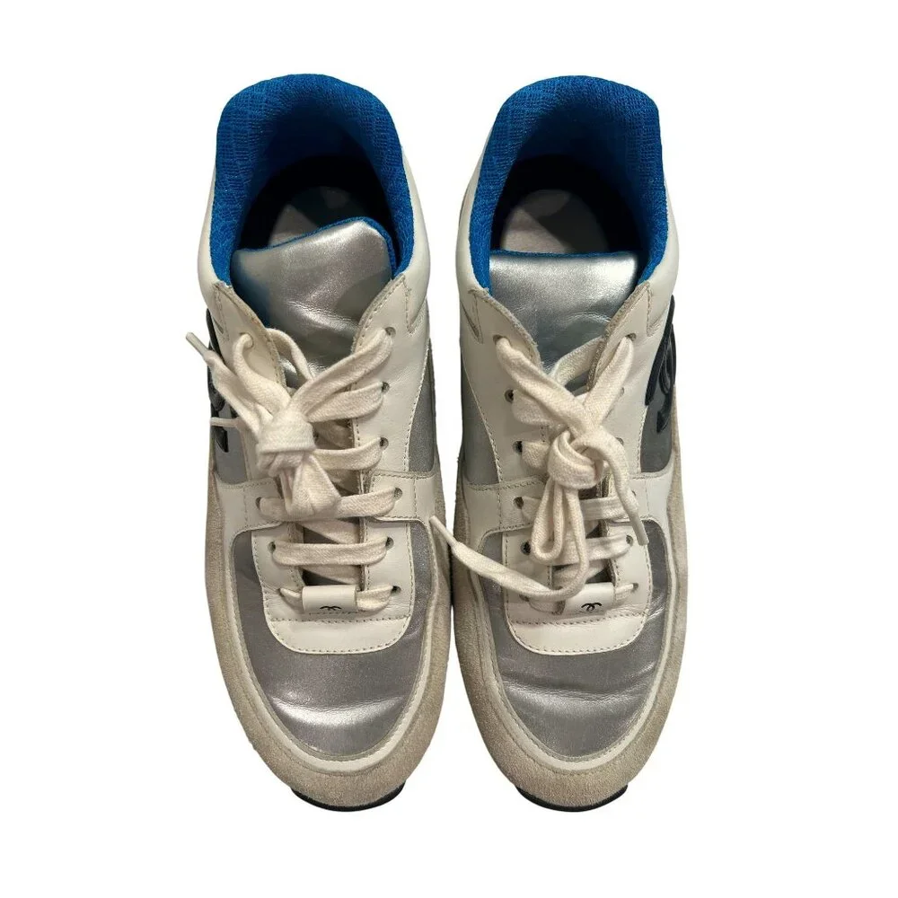 Chanel Suede Sneakers in Cream and Silver - Picture 3 of 9